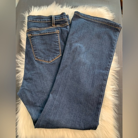 NYDJ Blue wide Leg Jeans with Classic Denim Style - Picture 1 of 6